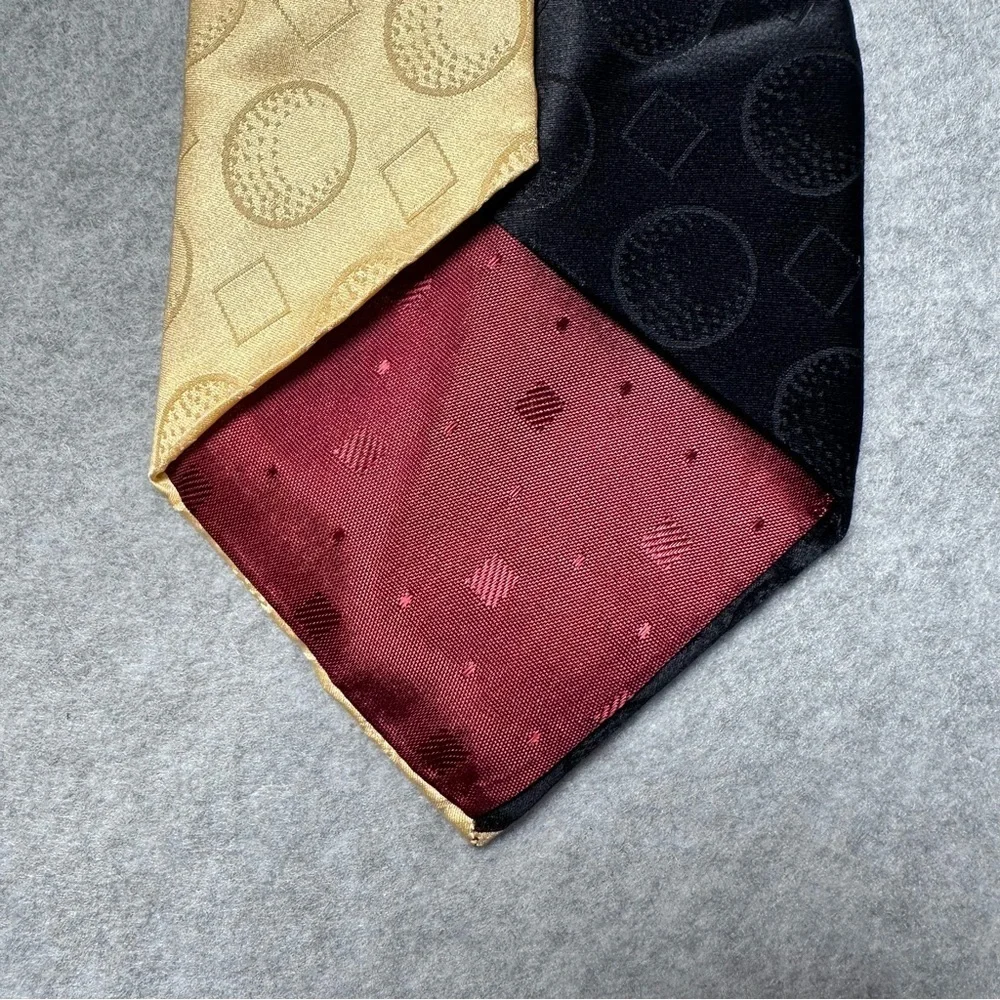 Meeting Street Mens 100% Silk‎ Golf Theme Tie Yellow Black Red